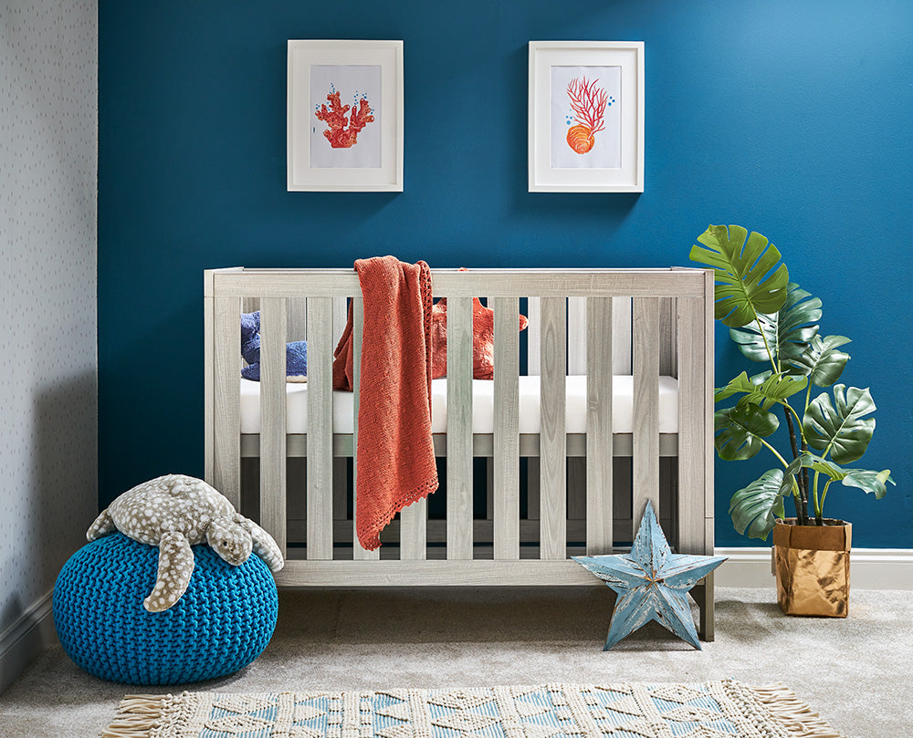 Obaby Nika Mini Cot Bed - White Wash