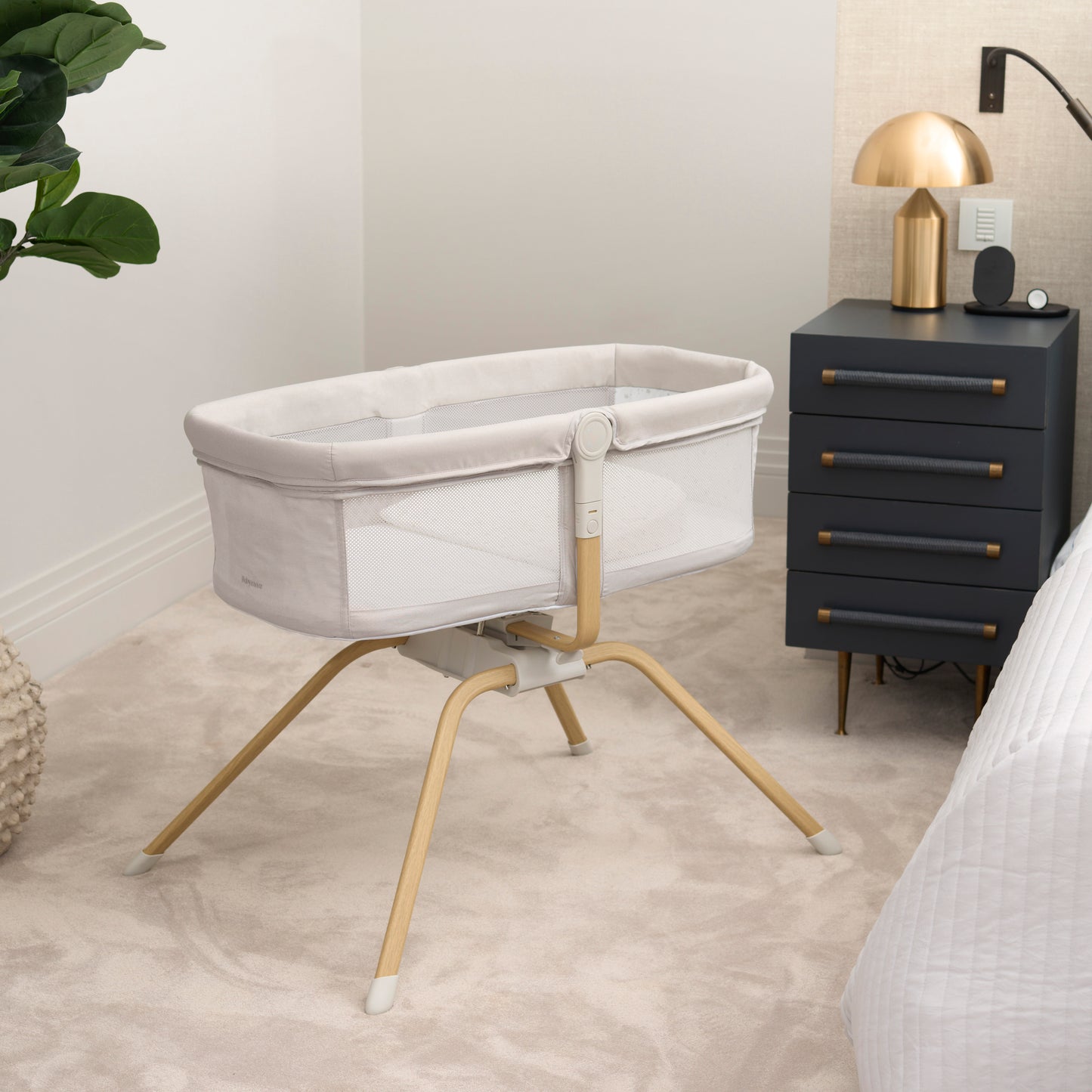 Babymore Air Motion Gliding Crib - Grey