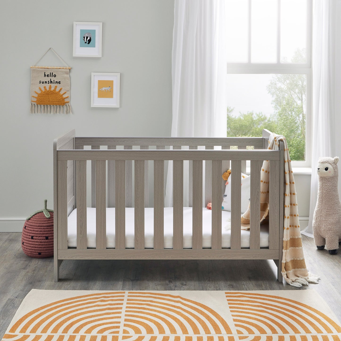 Babymore Caro Cot Bed - White Wash