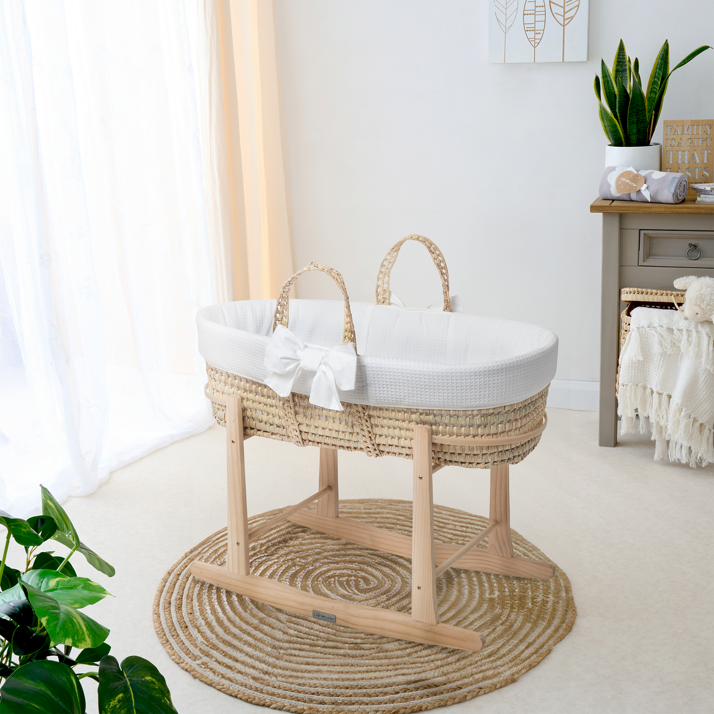 Clair de Lune Chelsea Palm Moses Basket With Natural Rocking Stand - White