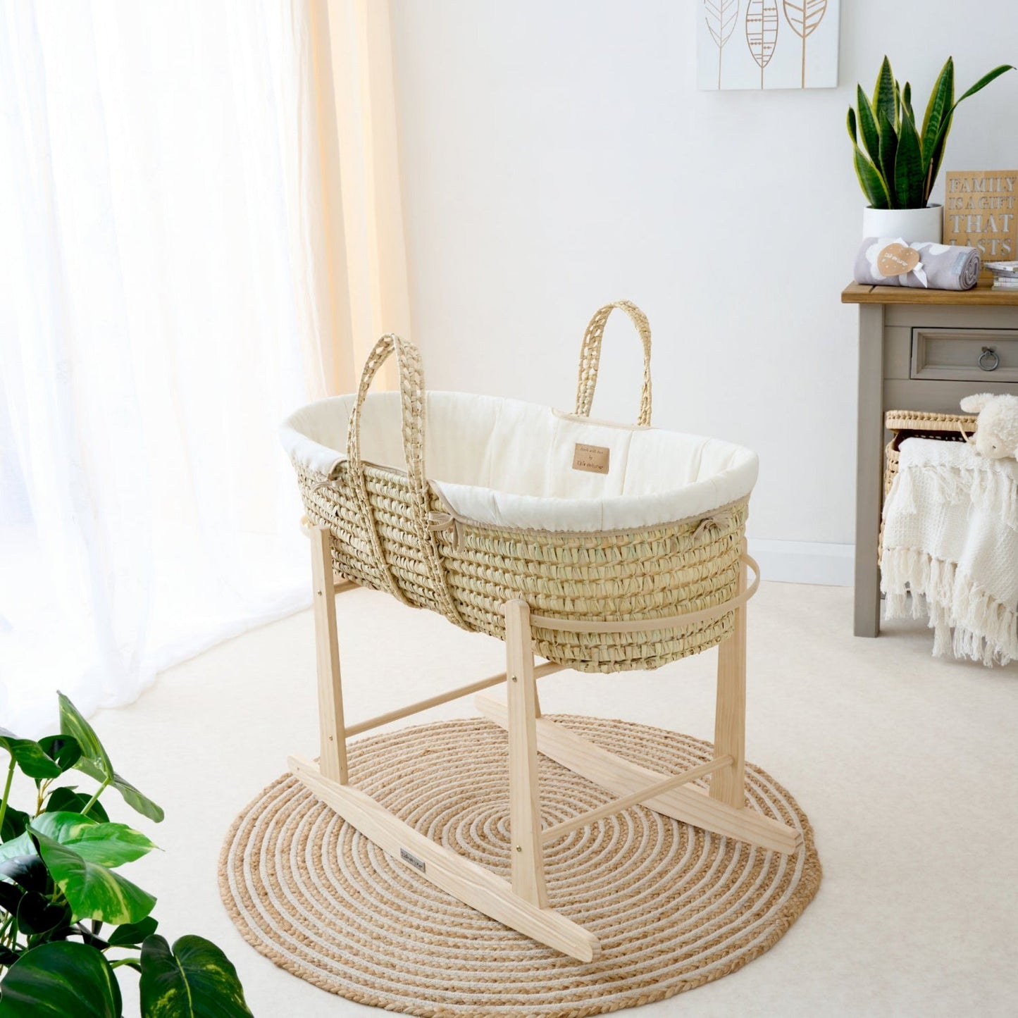 Clair De Lune Organic Palm Moses Basket with Natural Rocking Stand - White