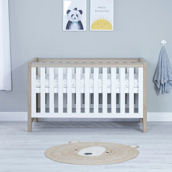 Babymore Luno Cot Bed - White Oak