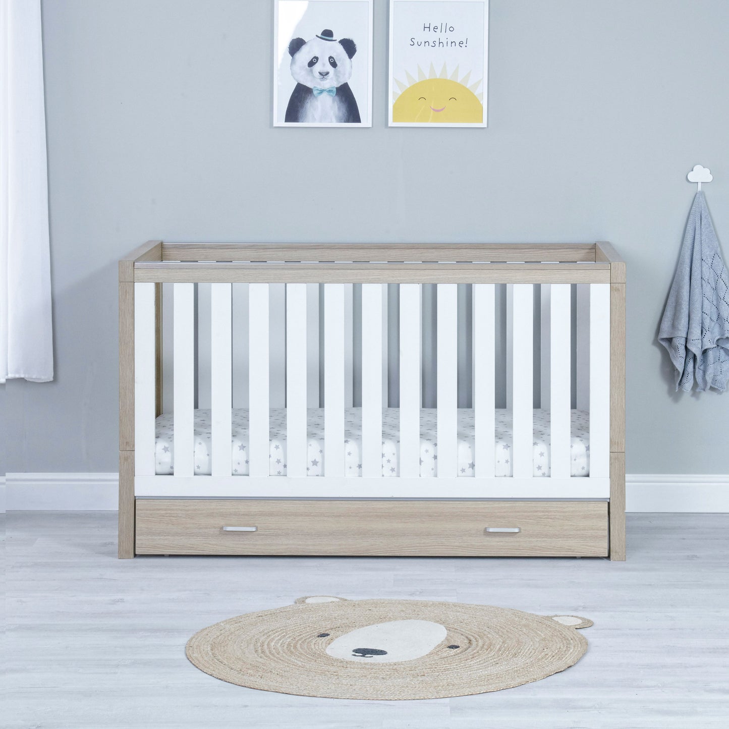 Babymore Luno Cot Bed - Oak