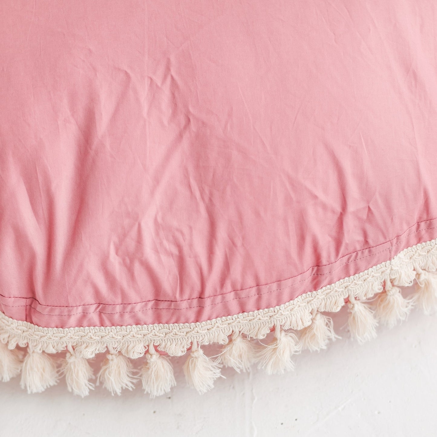 Minicamp Large Floor Cushion With Tassels in Rose