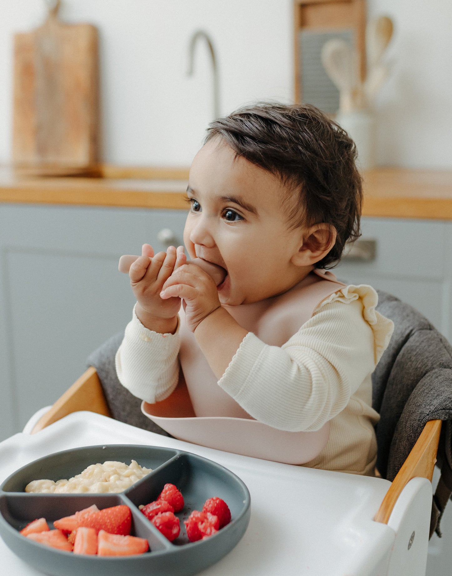 Pippeta Silicone Bib - Sea Salt