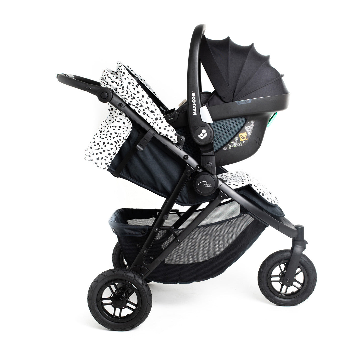 Roma Atlas 3 Wheel Pram - Dalmatian