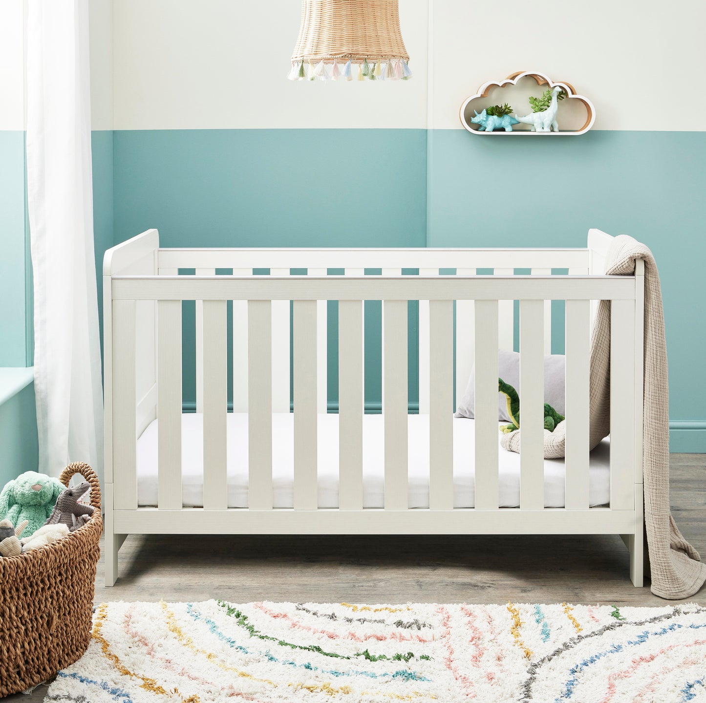 Babymore Caro Cot Bed - White Wash